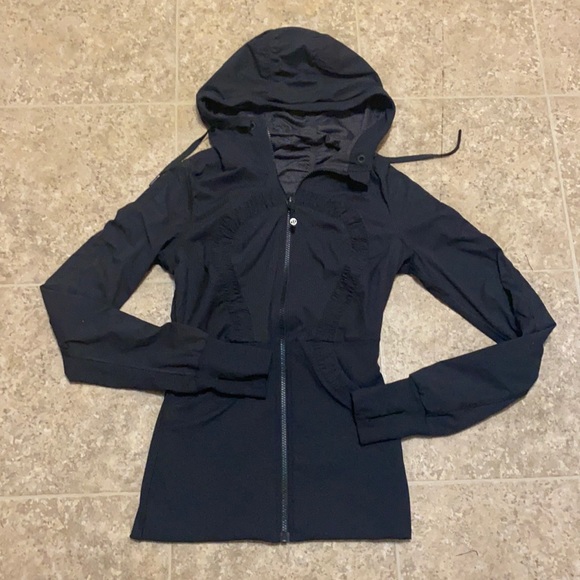 lululemon athletica Jackets & Blazers - Lululemon Jacket